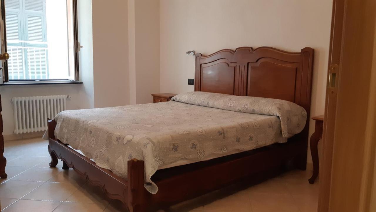 I Tre Ponti Apartment Borgonovo Ngoại thất bức ảnh